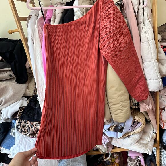 Song of Style Anisah Mini Dress in Chili Red Size Large - Picture 8 of 12